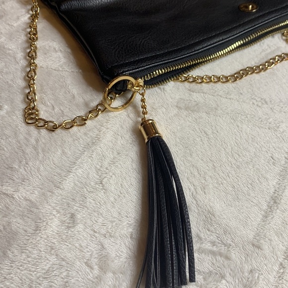 🆕NWOT Black Vegan Leather Crossbody/Clutch - Picture 13 of 13
